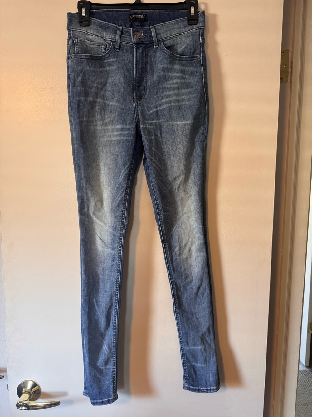 Express Skinny Jeans in Light Blue Wash - Express